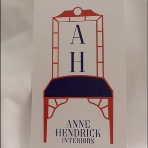 Meet your Posher, Courtney